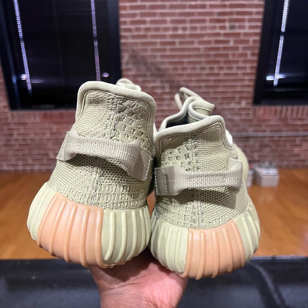 Yeezy 350 V2 ‘Sulfur’
